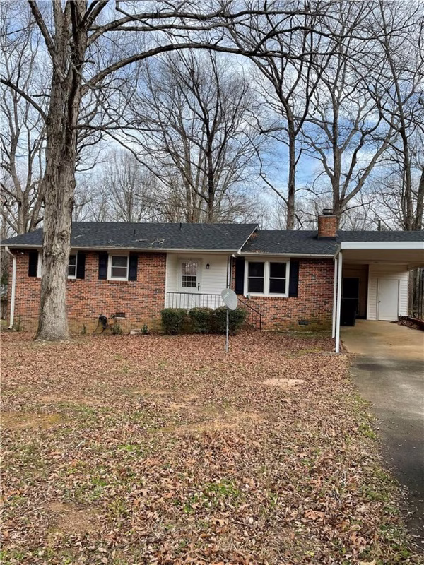 1305 Farmer Road