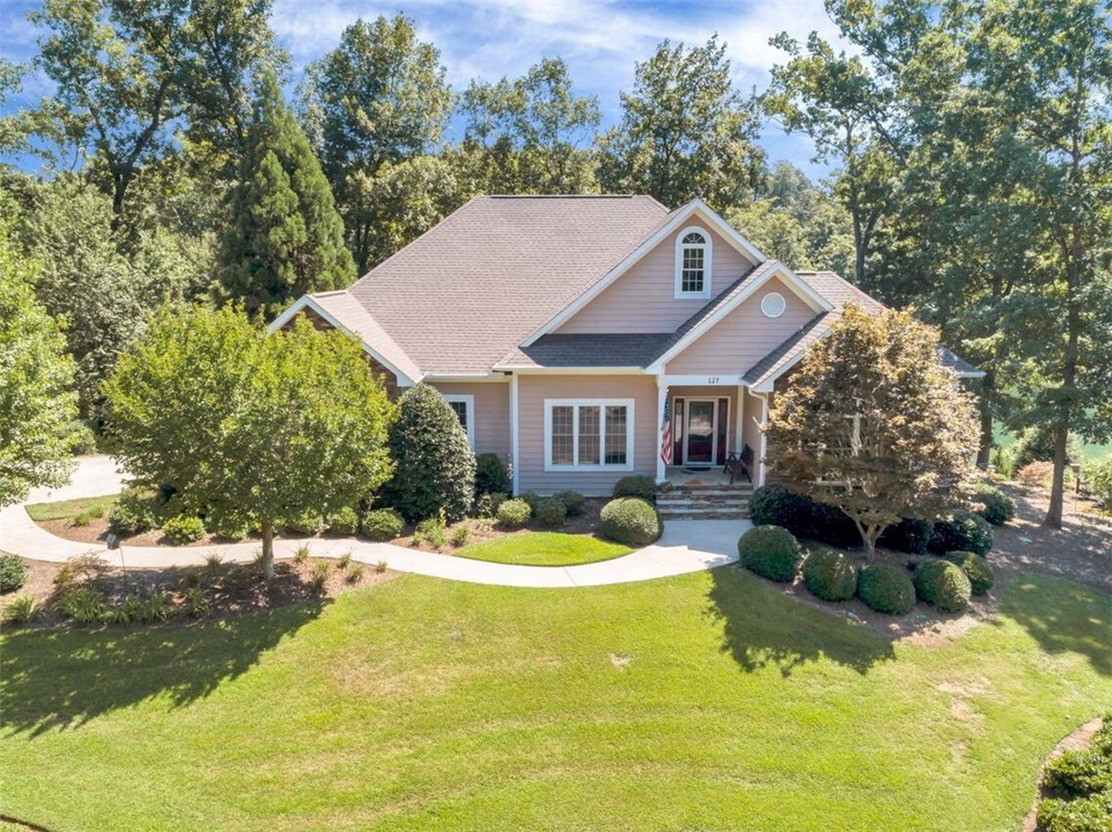 Property image 1 at 127 Woods Drive, West Union, SC 29696