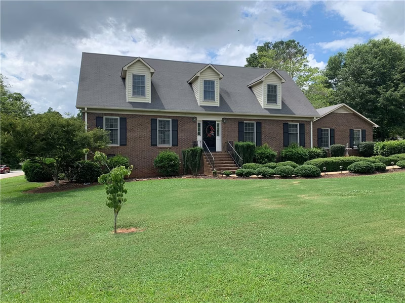 601 Regency Circle