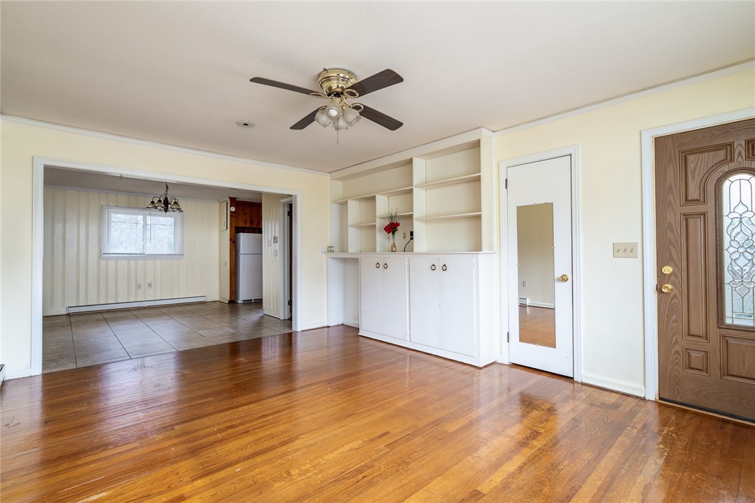 Property image 4 of 215 Brook Forest Drive in Nevitt Forest S, Anderson, SC 29621