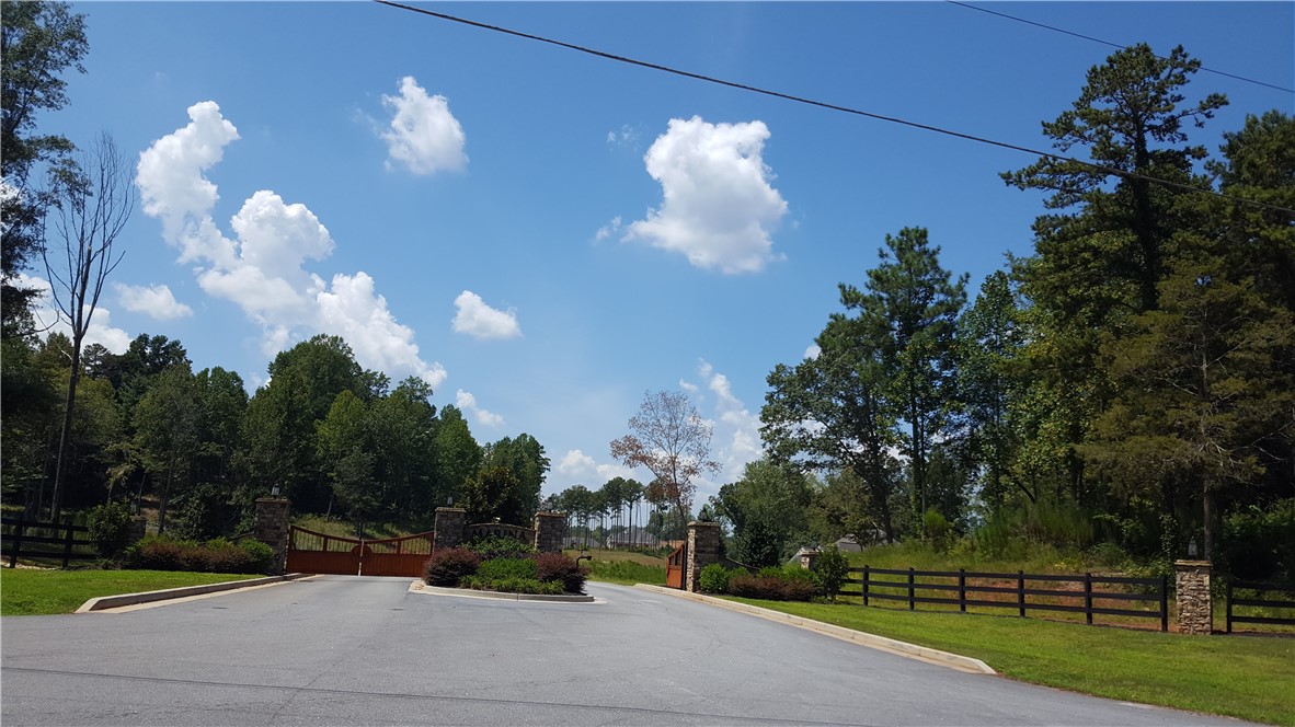 Property image 2 of Lot 22 Marina Bay Drive in Marina Bay, Seneca, SC 29672