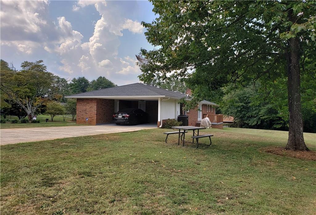 Property image 4 of 2509 Magaha Drive in Fairfield Acres, Anderson, SC 29621