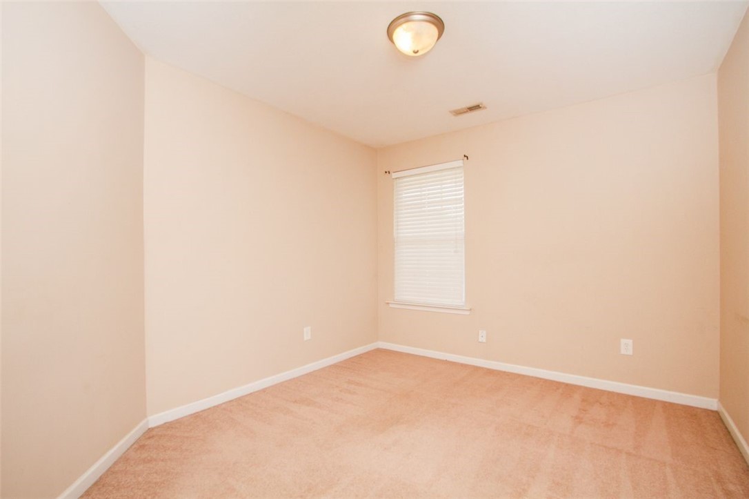 Property image 3 of 103 Silver Spur Drive in Reidville Manor, Williamston, SC 29697