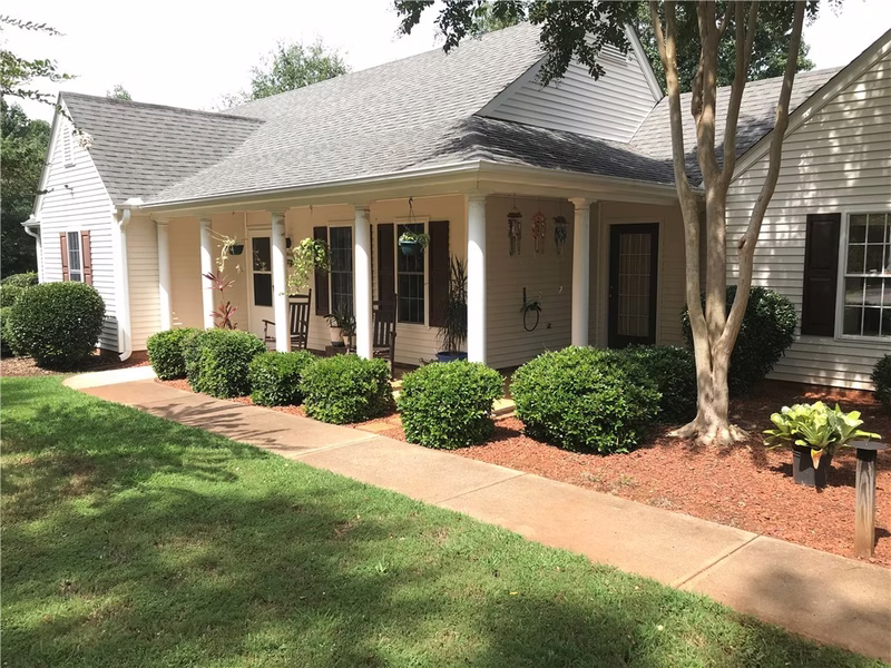 134 Wisteria Way