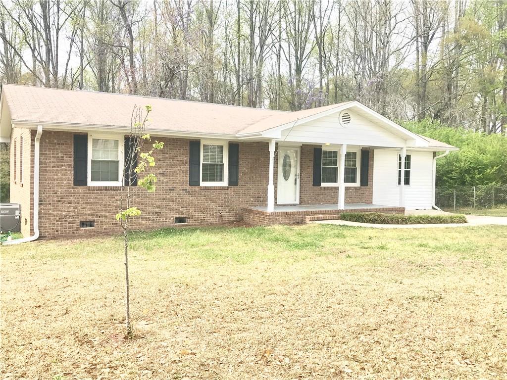 Property image 4 of 1026 Lakemont Road in Peachtree Acres, Starr, SC 29684