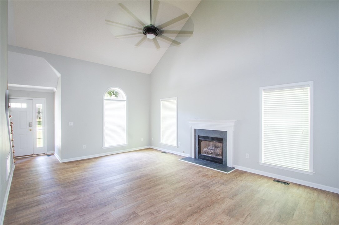 Property image 4 of 702 Britton Street in Silverleaf, Anderson, SC 29621
