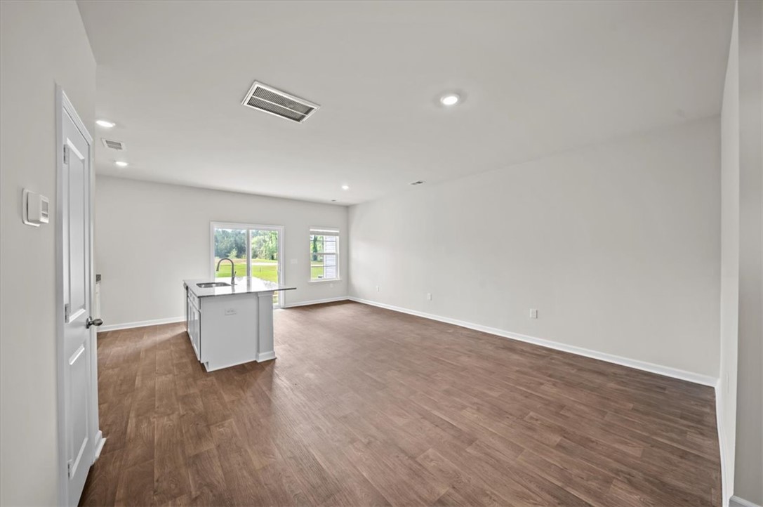 Property image 2 of 215 Islay Way in Clarke Townes, Anderson, SC 29621