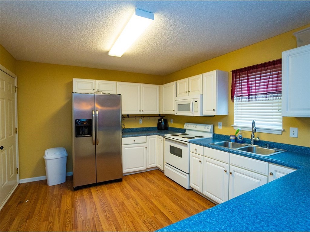 Property image 5 of 114 Blueberry Lane in Whispering Oaks, Pendleton, SC 29670
