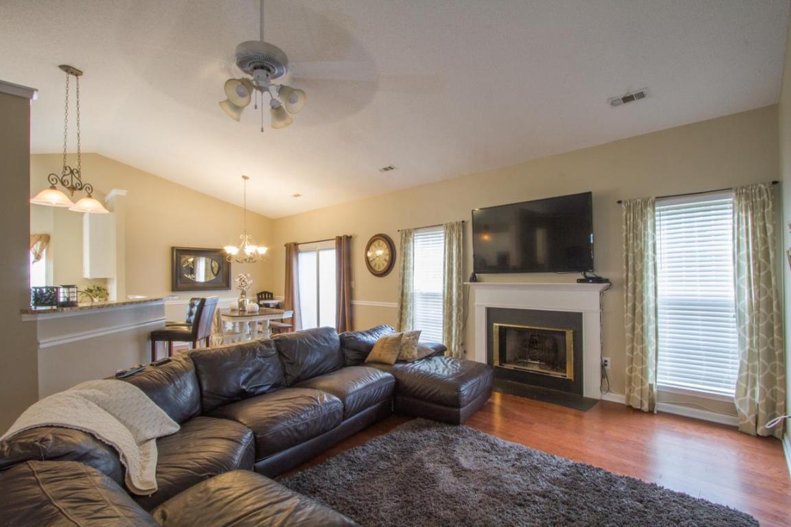Property image 4 of 103 Laurens Court in Silverleaf, Anderson, SC 29621