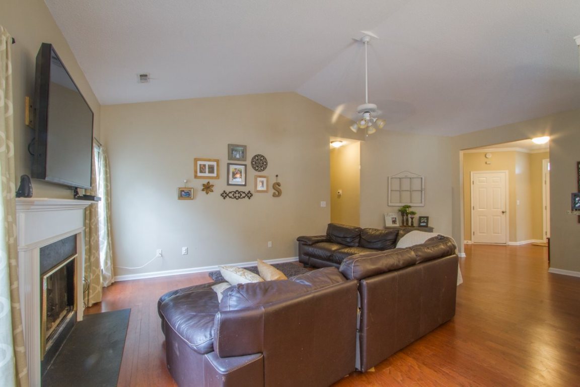 Property image 5 of 103 Laurens Court in Silverleaf, Anderson, SC 29621