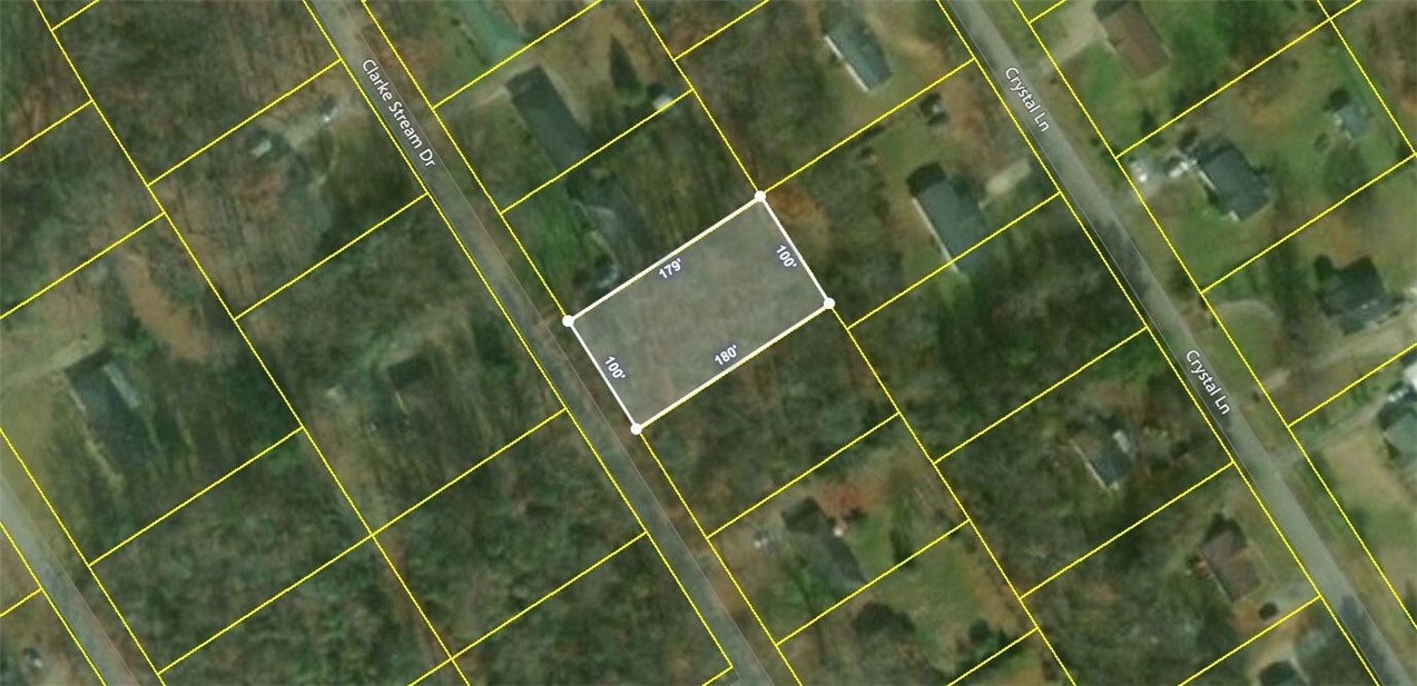 Property image 4 of 225 Clarke Stream Drive in Nevitt Forest S, Anderson, SC 29621