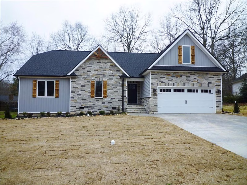 181 Amberwood Drive