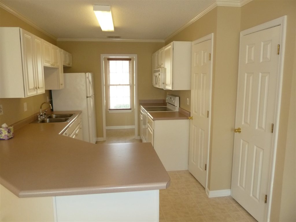 Property image 3 of 113 Wisteria Way in Whispering Oaks, Pendleton, SC 29672