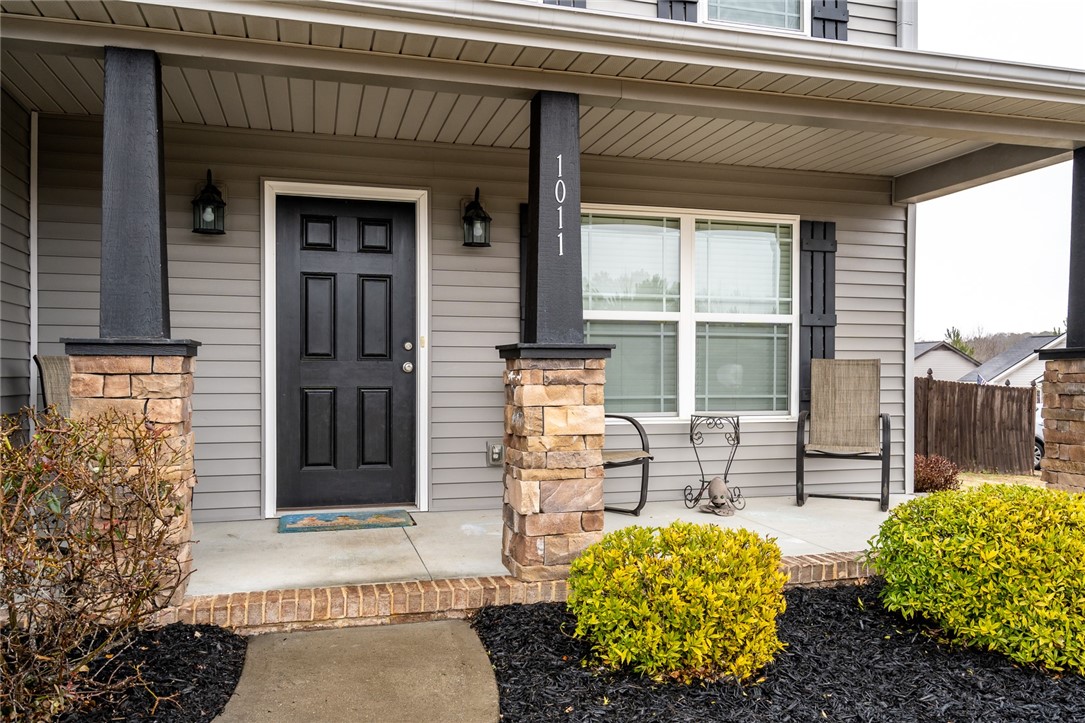 Property image 3 of 1011 Sand Palm Way in Palmetto Valley, Anderson, SC 29621