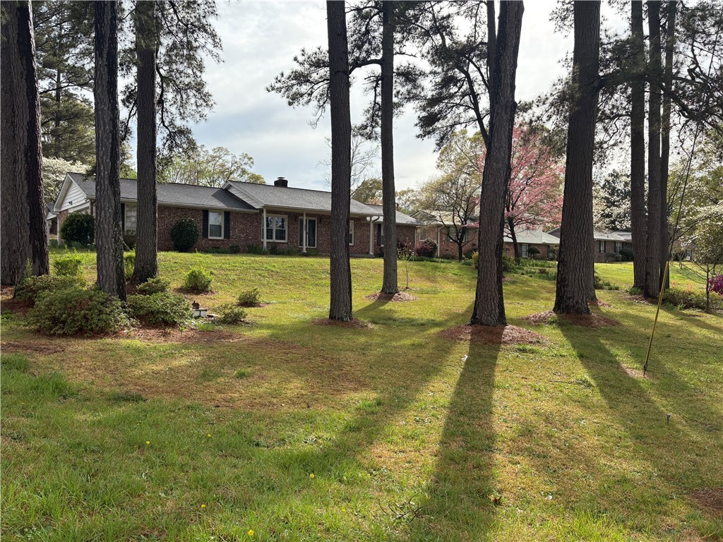 Property image 2 of 2506 Poplar Lane in Bellview Estates, Anderson, SC 29621