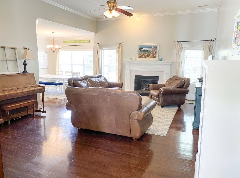 Property image 3 of 102 Leatherman Court in Silverleaf, Anderson, SC 29621