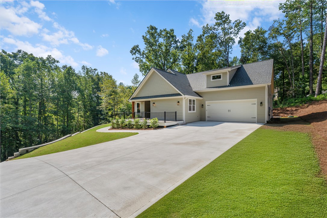Property image 3 of 118 Woods Drive in The Woods At Keowee, West Union, SC 29696
