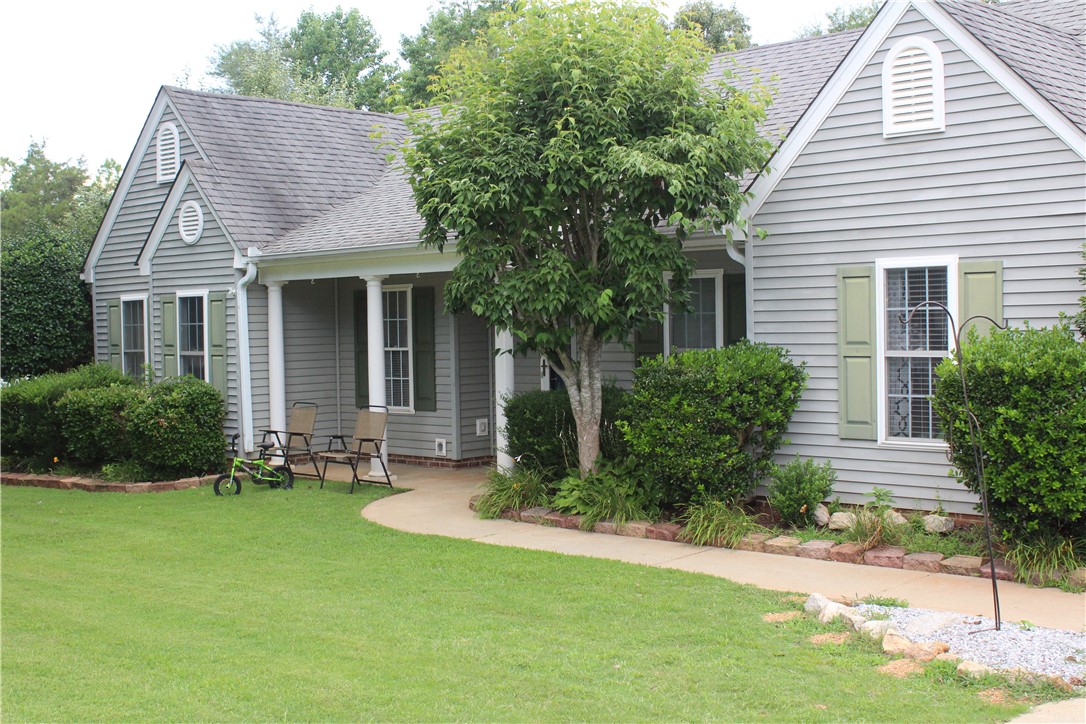 Property image 2 of 126 Wisteria Way in Whispering Oaks, Pendleton, SC 29670