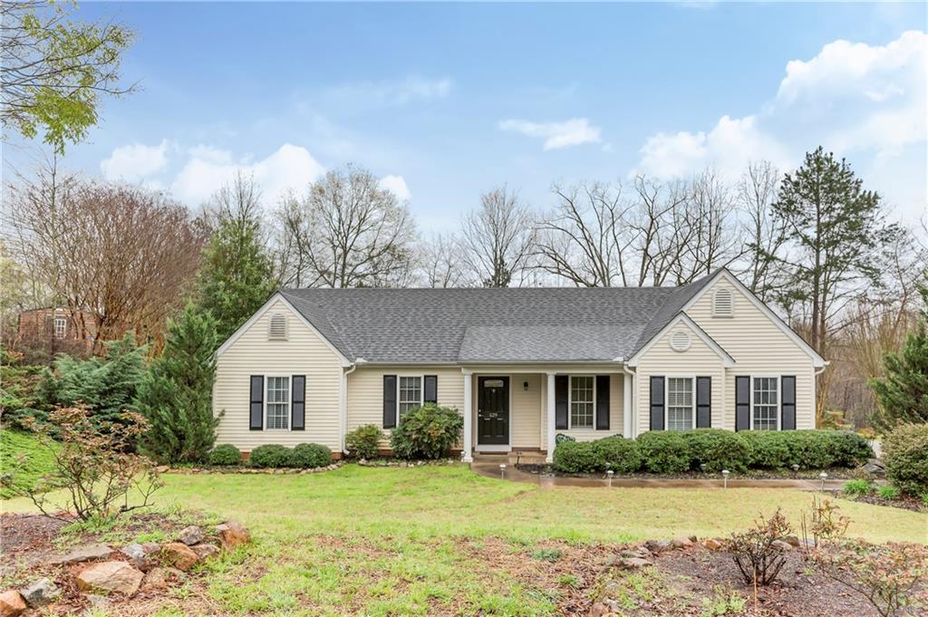 Property image 3 of 129 Wisteria Way in Whispering Oaks, Pendleton, SC 29670