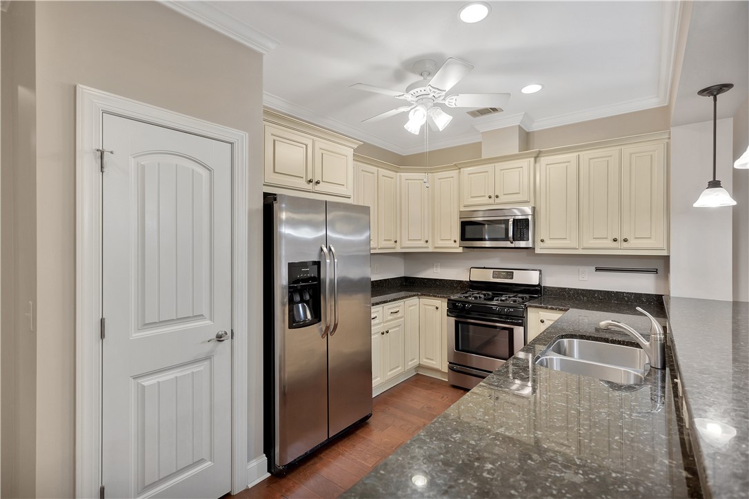 Property image 5 of 66 Hillsborough Drive in Crayton Hall, Anderson, SC 29621