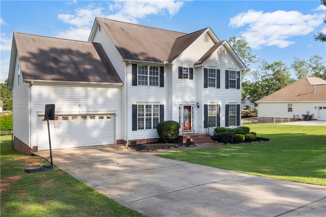 Property image 2 of 502 Blume Road in Regency Park, Anderson, SC 29625